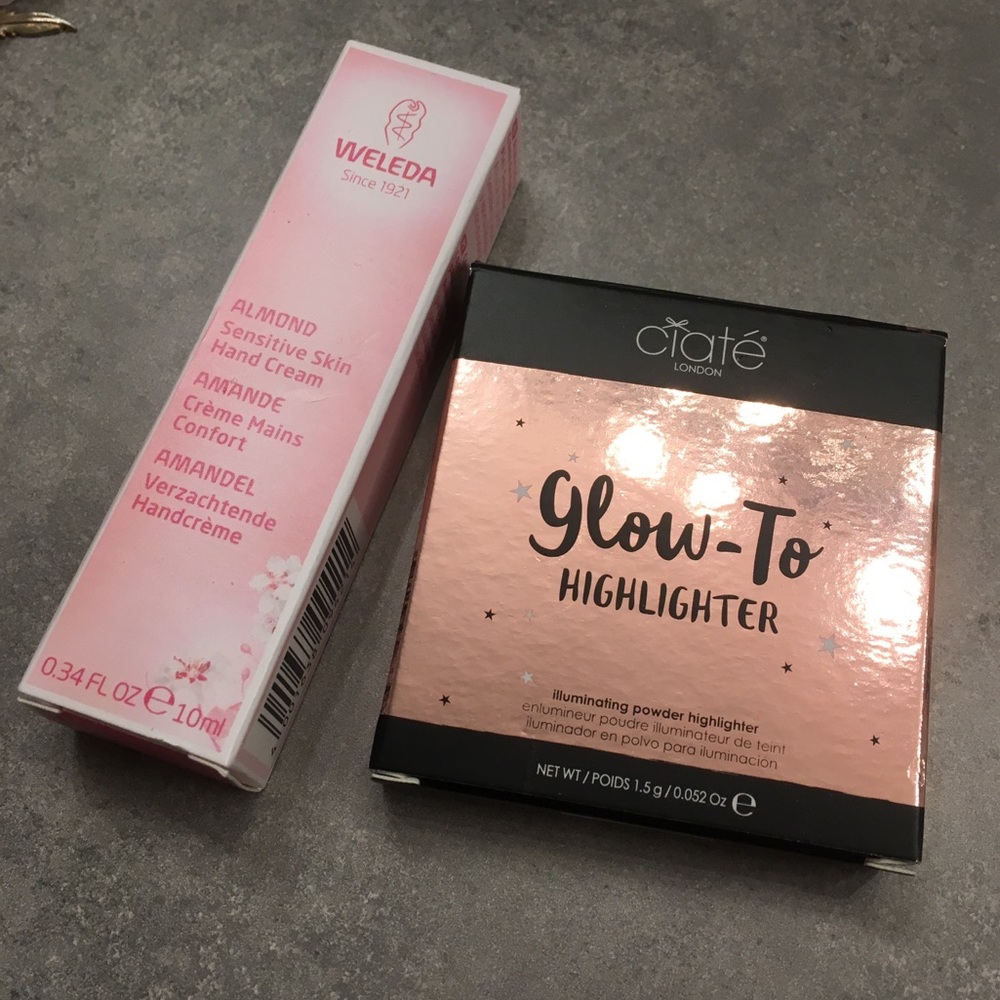 Makeup duo